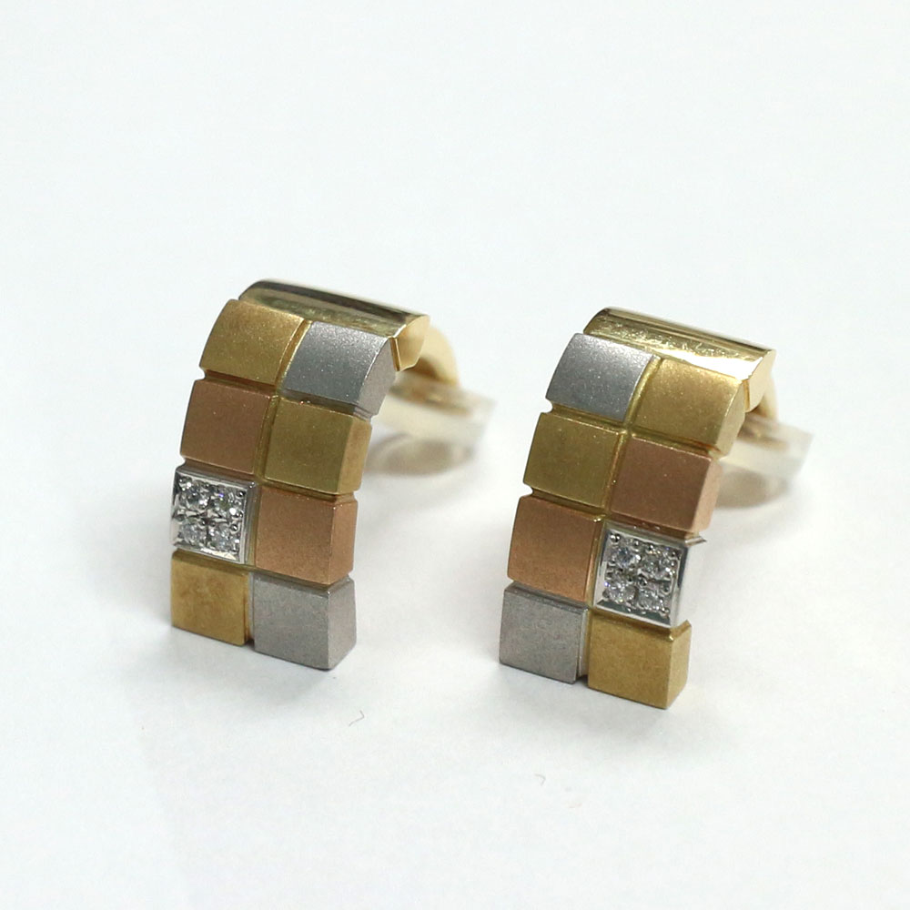 タサキ　スリーカラーゴールドイヤリング　K18YG/WG/PG/Pt900 ダイヤモンド