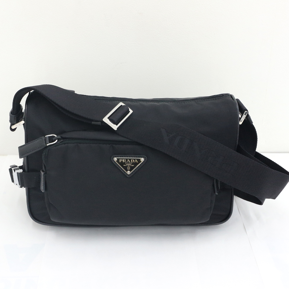 プラダ　ショルダーバッグ ミディアム Re-Nylon xサフィアーノレザー 2VH192 新品同様未使用品