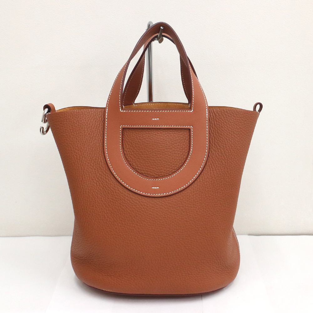 エルメス インザループ23 トリヨンクレマンス×ヴォースイフト/色 おそらくゴールド(ブラウン系)×シルバー金具